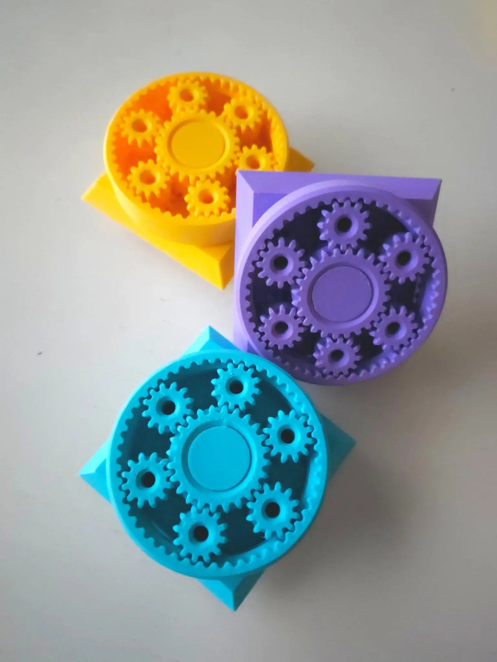 The Tween Space Modular Fidget Cube — Swappable Sensory Toy | 4 Inch