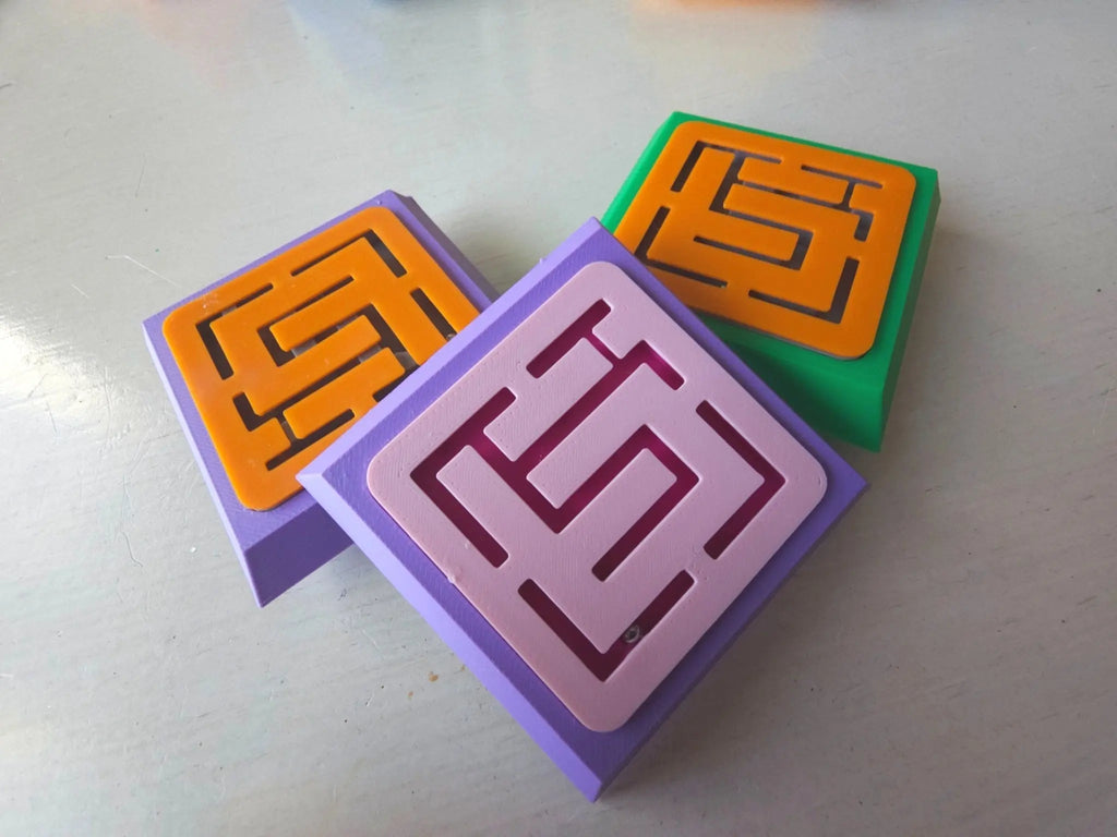 The Tween Space Modular Fidget Cube — Swappable Sensory Toy | 4 Inch